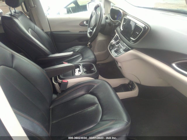2019 Chrysler Pacifica, VIN: 2C4RC1BG9KR555276