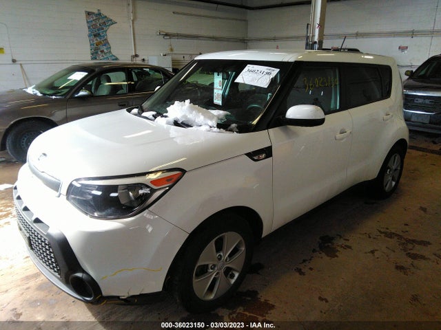 KIA Soul Base 2014 KNDJN2A27E7744324 Image 2