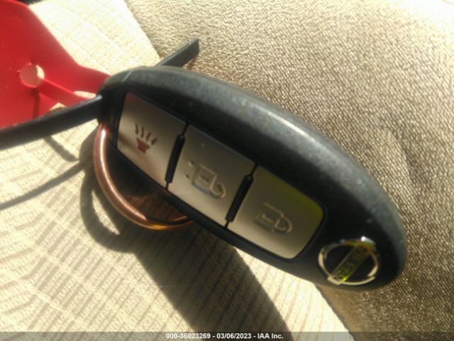 5N1AT2MT4FC769793 Nissan ROGUE SV