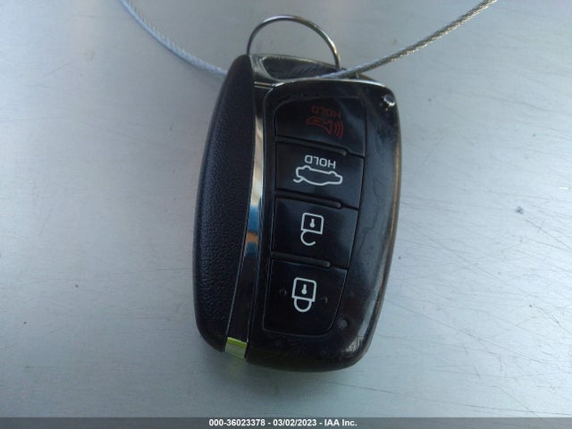 Hyundai AZERA 2017 KMHFG4JG3HA586249 Image 11
