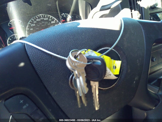 2014 Chevrolet Express, VIN: 1GCSHAF42E1122037
