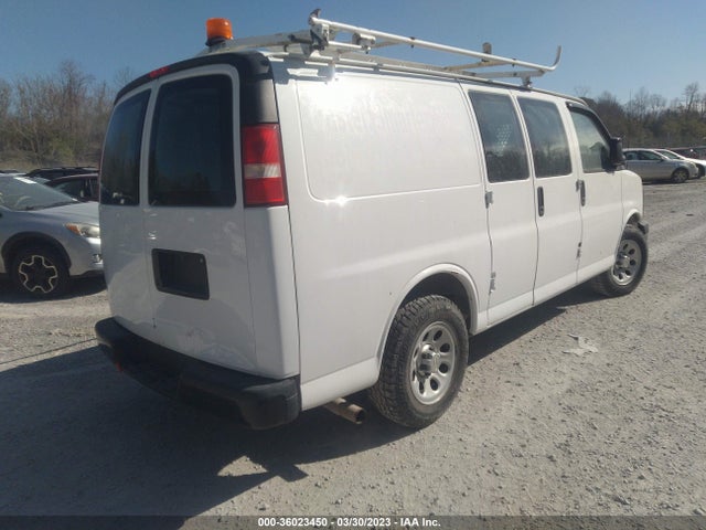 2014 Chevrolet Express, VIN: 1GCSHAF42E1122037