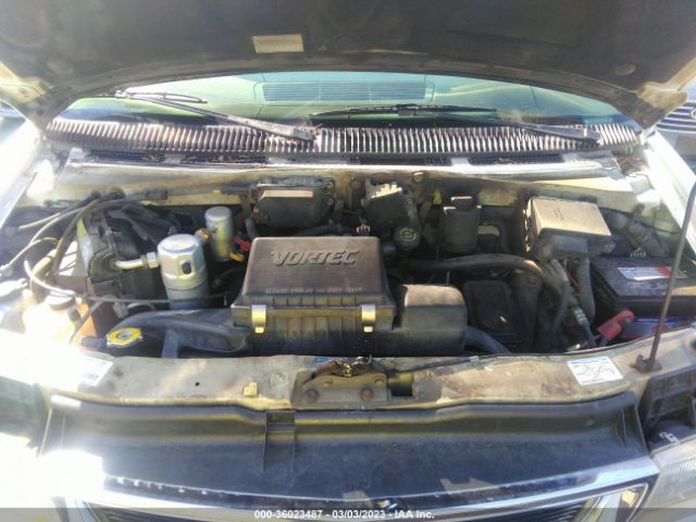 1GKDM19W6TB518145 GMC Safari Xt