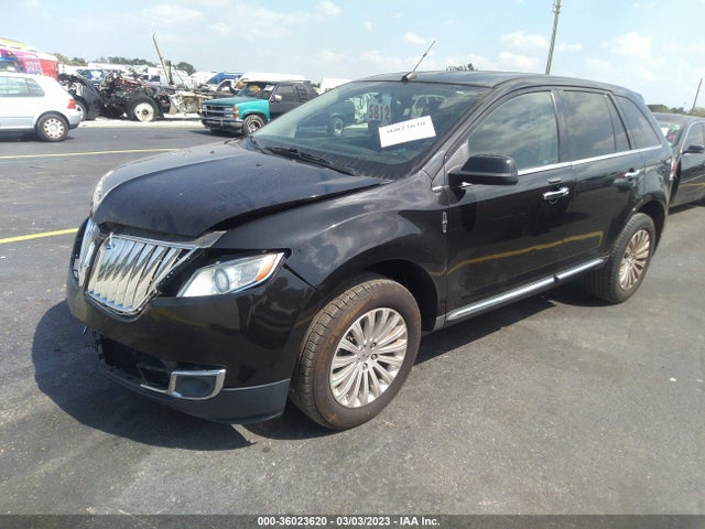 Lincoln MKX 2014 2LMDJ6JK9EBL04158 Image 2