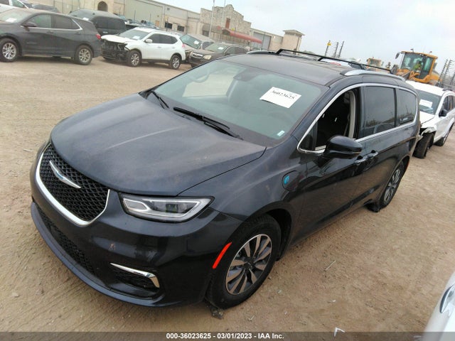 2021 Chrysler Pacifica Hybrid, VIN: 2C4RC1L76MR594358