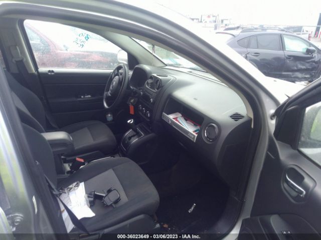 1C4NJDBBXFD240179 Jeep Compass Sport