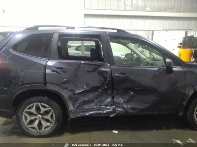 JF2SKAGC2KH538925 Subaru Forester Premium
