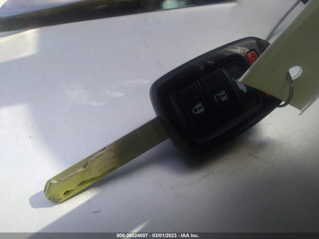 Honda CR-V LX 2019 5J6RW5H36KL001456 Image 3