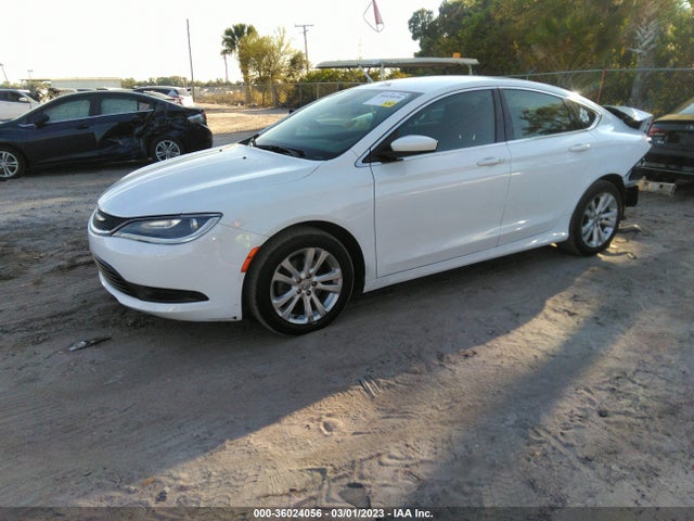 Chrysler 200 Touring 2016 1C3CCCFB5GN181919 Image 2