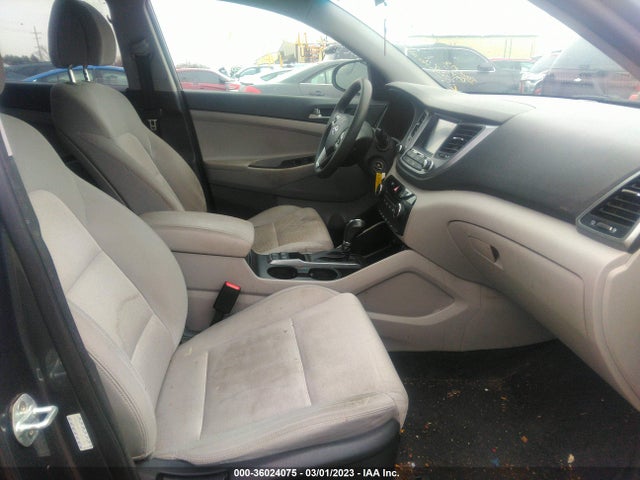 Hyundai TUCSON SEL 2018 KM8J3CA4XJU637756 Image 5