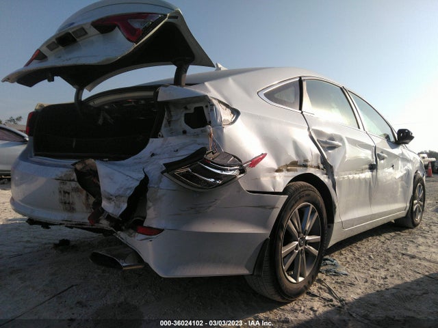 2017 HYUNDAI SONATA SE VIN: 5NPE24AF4HH553470
