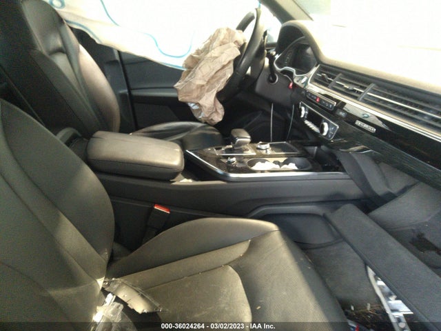 Audi Q7 Premium Plus 2017 WA1LAAF7XHD017861 Image 5