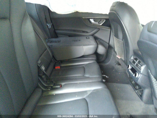 Audi Q7 Premium Plus 2017 WA1LAAF7XHD017861 Image 8