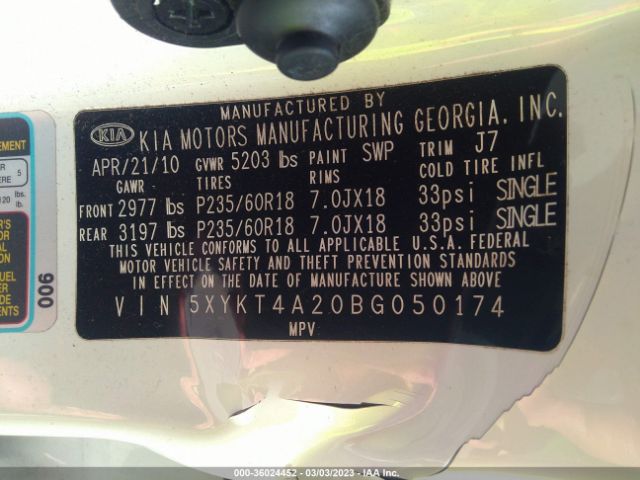 5XYKT4A20BG050174 KIA SORENTO LX