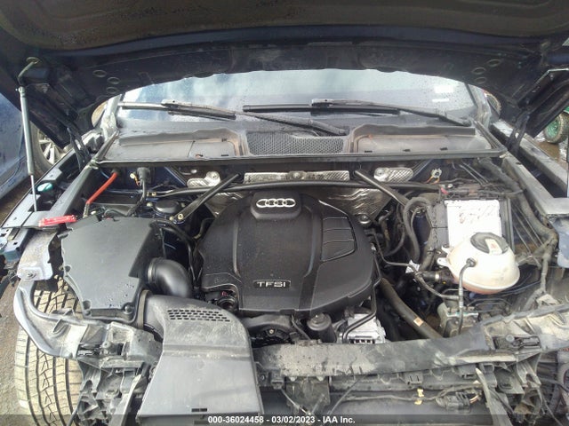 WA1BNAFY1J2097531 Audi Q5 Premium Plus