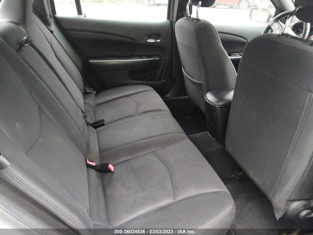 1C3CCBAB8EN167981 Chrysler 200 LX