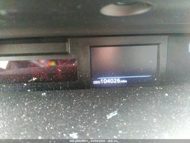Toyota Prius V Two/five/three/four 2017 JTDZN3EU4HJ056177 Image 8