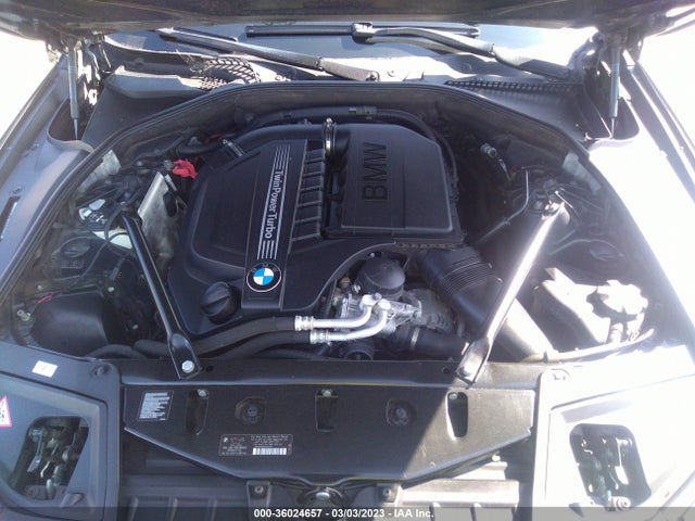 BMW 5 Series 535i 2013 WBAFR7C56DC825462 Image 11