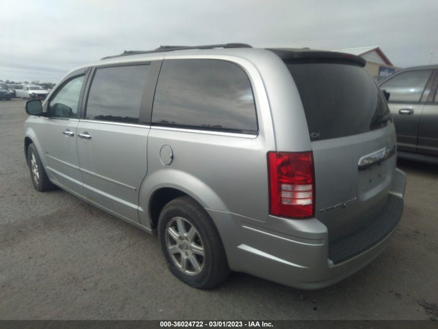 2A8HR54P38R736826 Chrysler Town & Country Touring