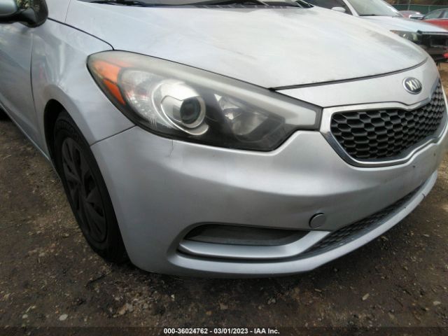 KNAFX4A63F5381593 KIA FORTE LX