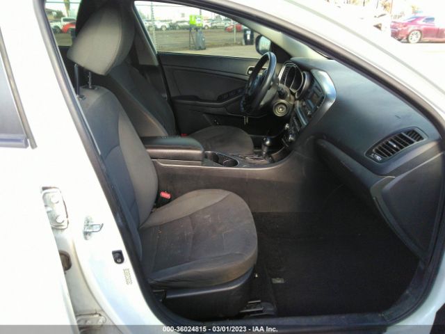 KNAGM4A71F5621455 KIA Optima Lx