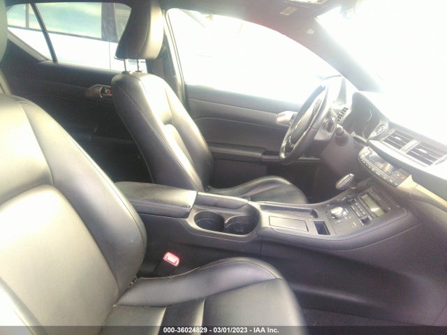 JTHKD5BH0F2226127 Lexus Ct 200h Hybrid