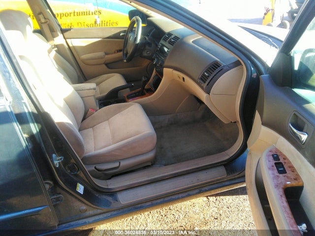 2005 HONDA ACCORD SDN EX/EX-L WITH NAVI VIN: 1HGCM56765A058068