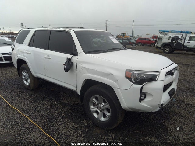Toyota 4RUNNER 2021 JTENU5JR7M5854587 Image 1