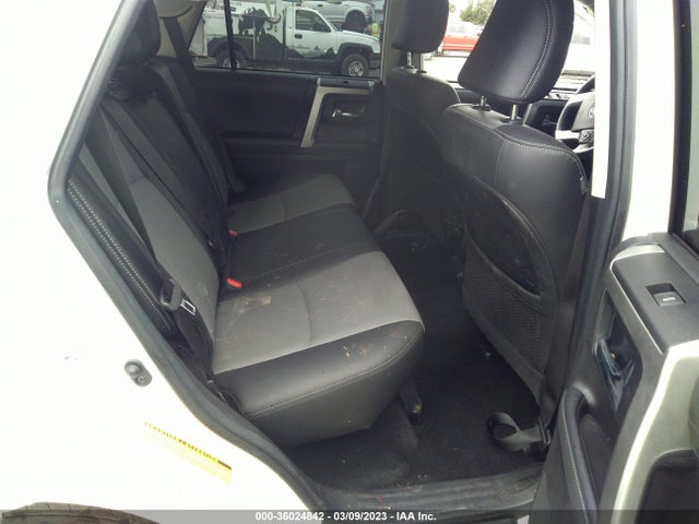 Toyota 4RUNNER 2021 JTENU5JR7M5854587 Image 10