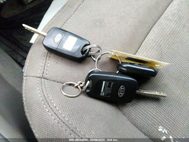 KNDPB3A20C7324930 KIA Sportage Lx