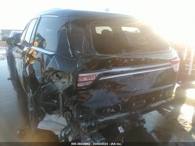 2020 Lincoln Aviator, VIN: 5LM5J7XC2LGL30562
