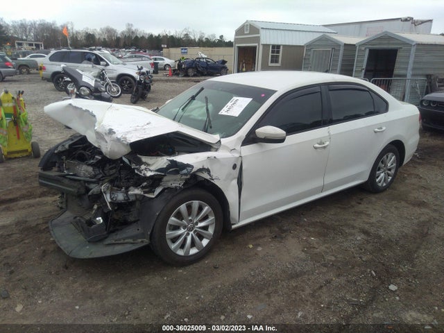 1VWAS7A39FC011633 Volkswagen Passat 1.8t Wolfsburg Ed