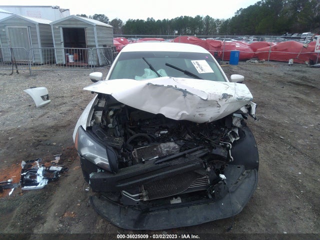 1VWAS7A39FC011633 Volkswagen Passat 1.8t Wolfsburg Ed