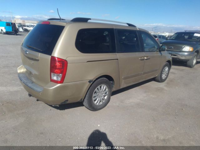 KNDMG4C76B6411867 KIA SEDONA LX