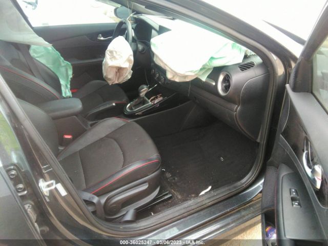 3KPF44AC8ME417524 KIA FORTE GT