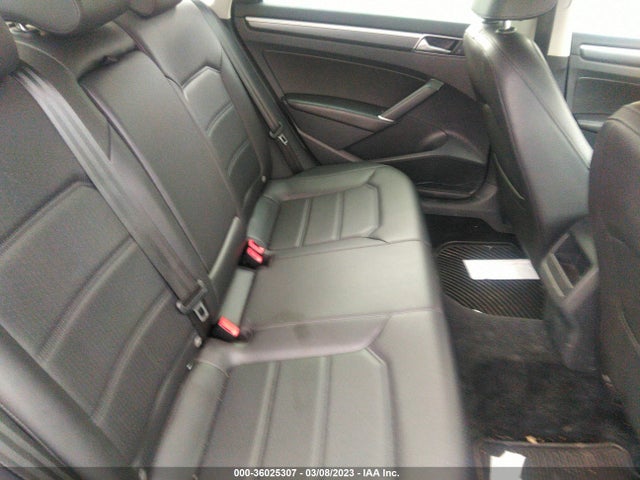 1VWDT7A38HC084280 Volkswagen Passat R-line W/comfort Pkg