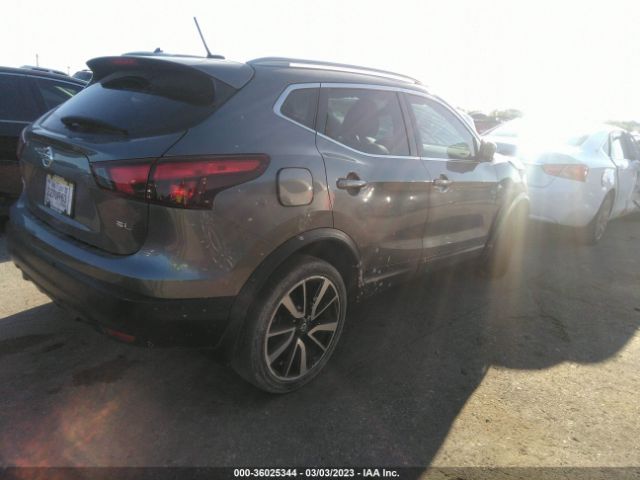 JN1BJ1CP9HW008470 Nissan Rogue Sport Sl