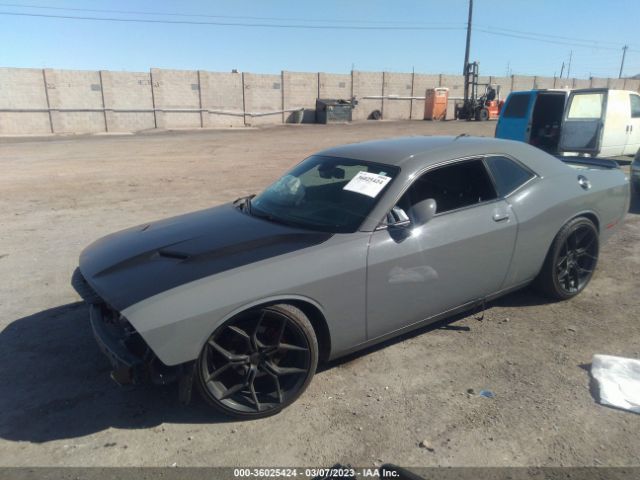 2C3CDZAG2KH670105 Dodge Challenger Sxt
