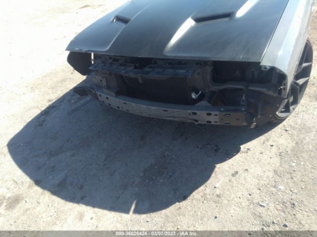 2C3CDZAG2KH670105 Dodge Challenger Sxt