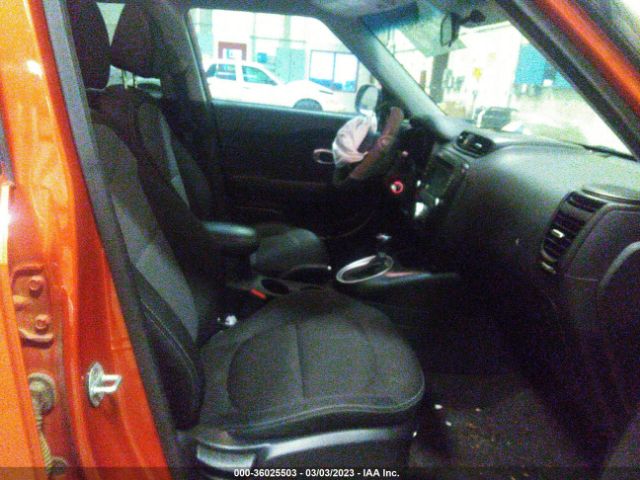 KNDJP3A57J7552888 KIA SOUL +