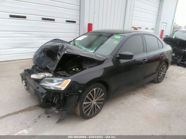 3VWD17AJ6GM370677 Volkswagen Jetta Sedan 1.8t Sport