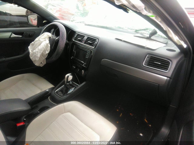 3VWD17AJ6GM370677 Volkswagen Jetta Sedan 1.8t Sport