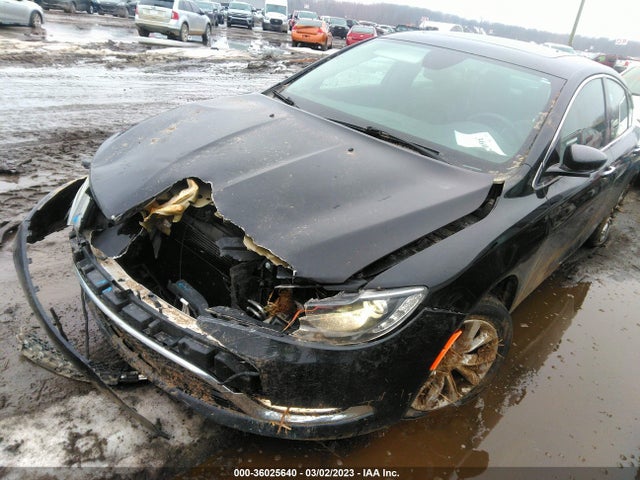 Chrysler 200 C 2016 1C3CCCCB3GN172737 Image 2
