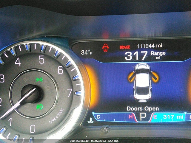 Chrysler 200 C 2016 1C3CCCCB3GN172737 Image 7
