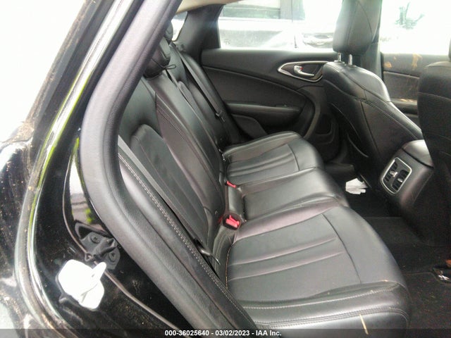 Chrysler 200 C 2016 1C3CCCCB3GN172737 Image 8