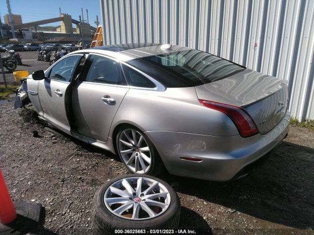 2017 Jaguar XJ, VIN: SAJWA1C76H8W08786