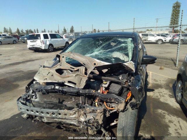1FADP5FU0HL109059 Ford C-max Energi Titanium