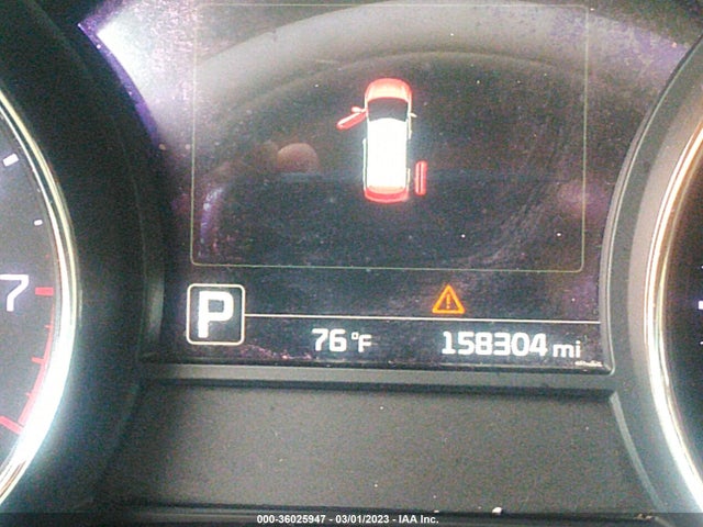 2016 Kia Sedona, VIN: KNDME5C13G6108432