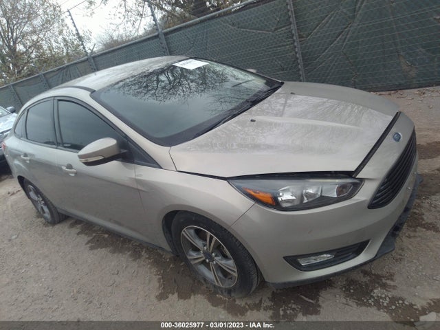 2016 Ford Focus, VIN: 1FADP3FE4GL404709