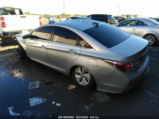 Hyundai SONATA HYBRID 2015 KMHEC4A45FA128755 Image 4